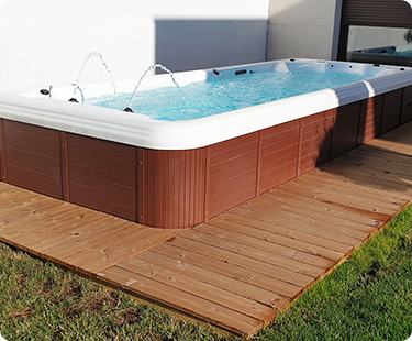 Mediterranean Villa Hot Tub, Spain